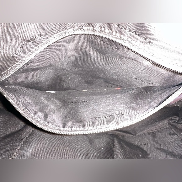 Coach Taylor Tote in Metallic pebble leather - Picture 7 of 8